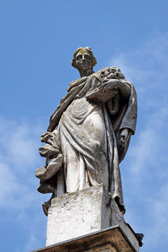 Blessed Osanna Andreasi, statue on facade of the Mantua Cathedral dedicated to Saint Peter, Mantua, Italy