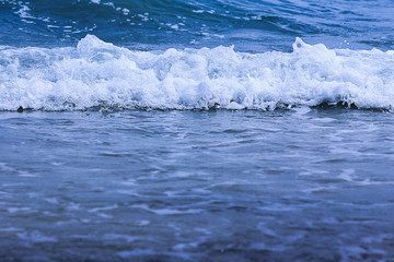 Naklejka premium front of water wave