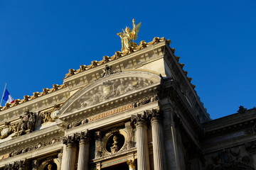 Opéra de Paris. Garnier. pierre et dorures.