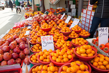 韓国・京東市場(キョンドンシジャン)・果物