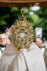 Fronleichnam, Fronleichnamsprozession, Monstranz,
