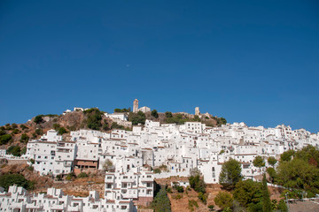 Obraz premium biała wioska w górzystym regionie Malaga, Casares