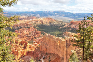 Fototapeta na wymiar These photos taken on Thursday and Friday, Oct 4th & 5th, 2018 show the spectacular landscape of Bryce Canyon National Park at different point of viewing