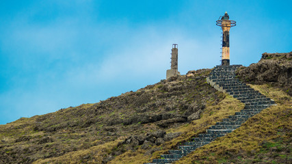path to the lighthouse 