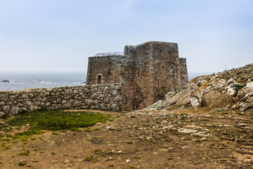 Fototapeta na wymiar Fort de l'île aux moines