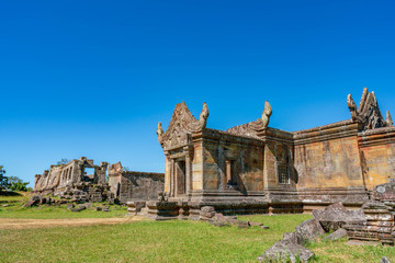 プレアヴィヒア寺院