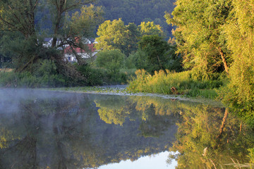 Flußlandschaft im Sommer, Bayern, Deutschland