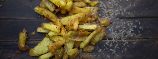 fried potatoes with spices
