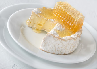 Camembert cheese with honeycombs