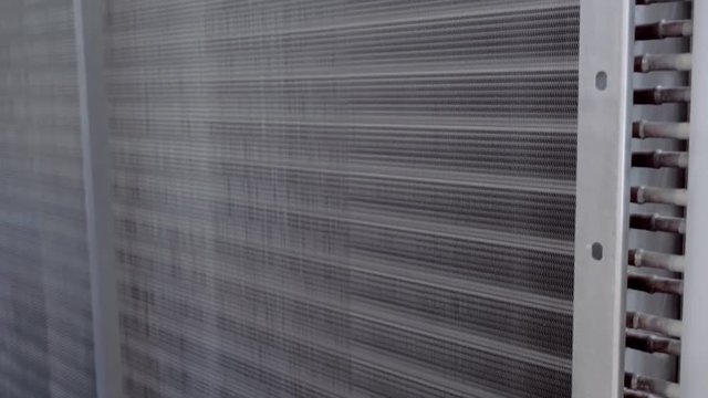 The structure of a liquid radiator for an internal combustion engine for cooling freon in cooling equipment. Shot in motion