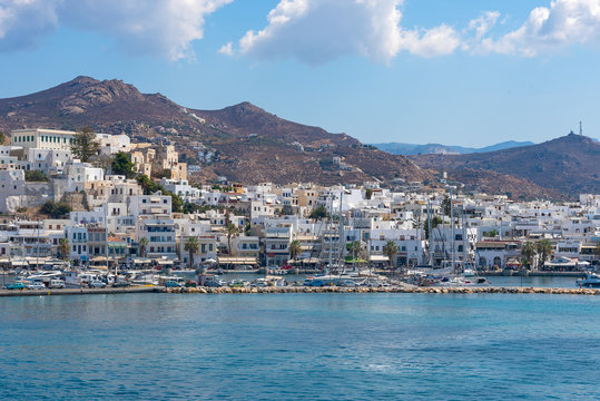 Nasso bay and harbor - Cyclades island - Aegean sea - Naxos - Greece