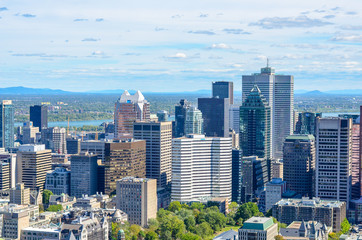 Fototapeta na wymiar Montreal view of city