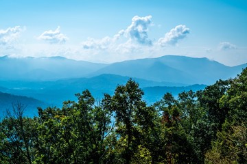 Fototapeta premium The beautiful Blue Ridge Parkway winding its way through North Carolina.