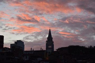 Tarde roja