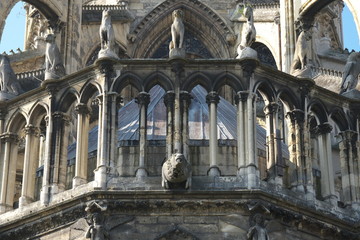 Obraz premium Reims,France-October 10,2018: Gargoyles of Cathedral of Notre-Dame or Our Lady of Reims in Reims, France