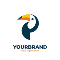 Bird Toucan logo icon symbol. Clean shape toucan bird head vector logo © Abdie