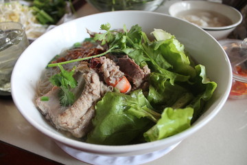 Pork and shrimp rice noodle soup