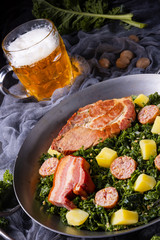 delicious kale Pan with pinkel and kassler