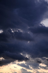 Obraz premium 秋の夕暮れの雲