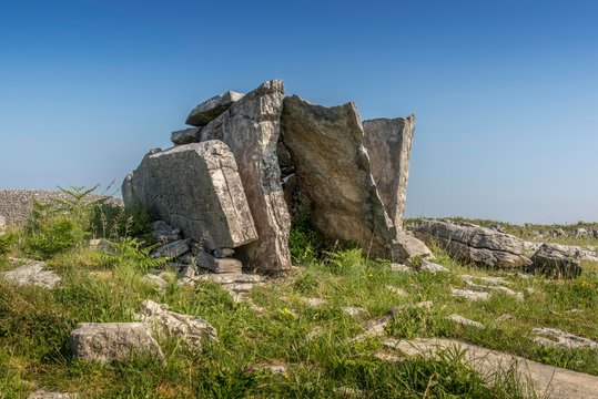 Iron Age historic stone chamber tomb, Eochaill, Inishmore, Aran Islands, County Galway, Republic of Ireland
