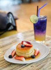 Pancakes with lemon pea juice