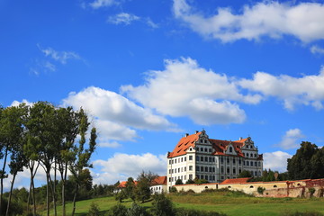 Fototapeta na wymiar Schloss Harthausen