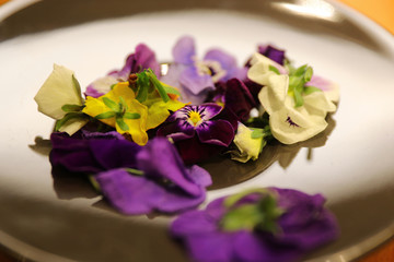 Edible flowers culinary