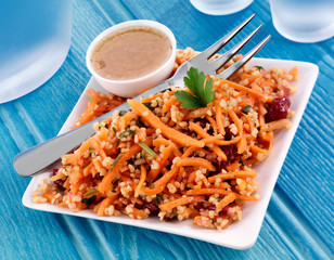 CARROT AND COUS COUS VINAIGRETTE SALAD