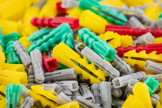 Rawl Plugs / Wall Plugs / Wall Anchors