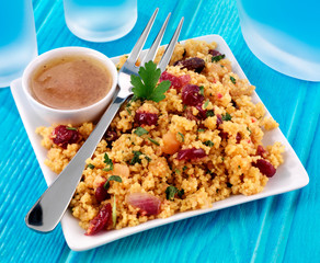 MOROCCAN COUS COUS SALADWITH VINAIGRETTE