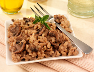 MUSHROOM RISOTTO