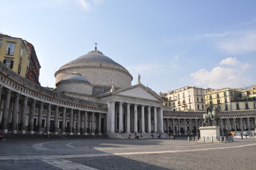 Fototapeta na wymiar Basilica on Piazza del Plebiscito