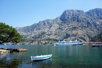 Fototapeta na wymiar Boats in Bay of Kotor
