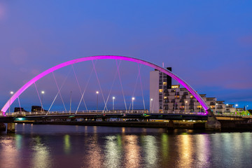 Fototapeta na wymiar Clyde Arc Bridge along River Clyde Sunset twilight at Glasgow city Scotland UK.