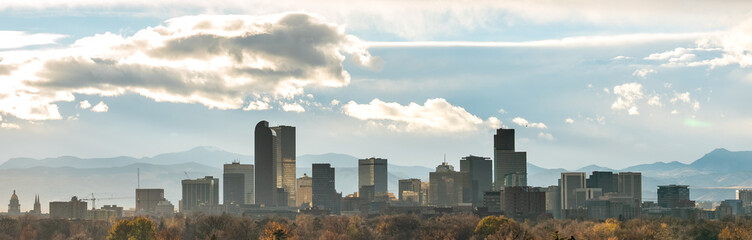 Fototapeta premium Sun Rays Reflected on Glass Buildings in Downtown Denver