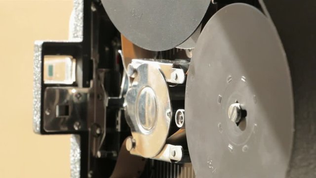 Pathe 16mm film camera
