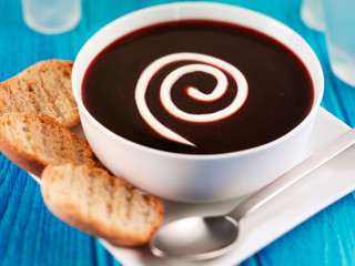 SCANDINAVIAN BLUEBERRY SOUP WITH CREAM