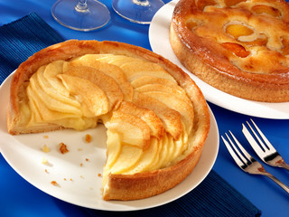 TRADITIONAL FRENCH FRUIT TARTS