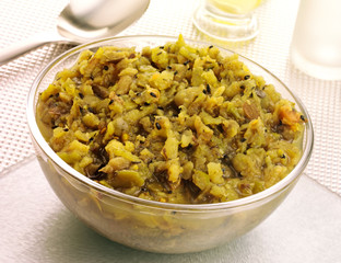 EGGPLANT OR AUBERGINE LITTEH