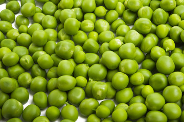 green peas isolated