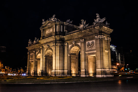 Puerta de Alcala 