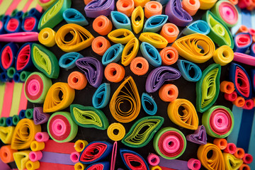 Fototapeta premium fondo multicolor de textura con papel, hecho a mano