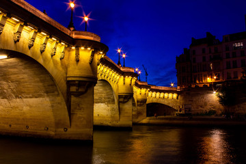 Siene Bridge in Blue Hour