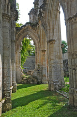 Naklejka premium Le rovine dell'abbazia di San Pietro di Jumièges, Normandia, Francia