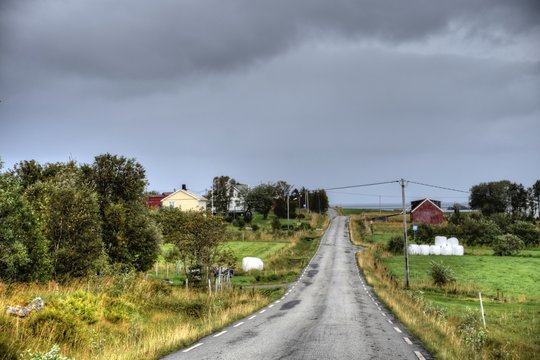 Norwegen, Lofoten, Rekdal, Leknes, K&uuml;ste, Steink&uuml;ste, Brandung, Sturm, Herbst, Vestvag&oslash;y, Sundklakkstraumen, Straumen, Atlantik, Atlantikk&uuml;ste, Nordland, 