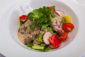 Salad with tongue and radish