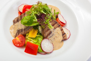 Salad with tongue and radish