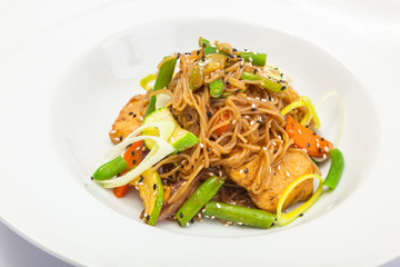 Asian noodles with chicken