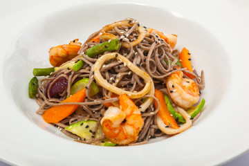 Asian noodles with seafood