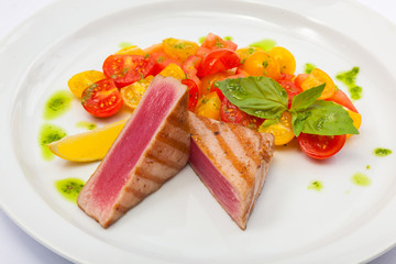 Tuna grilled vegetables